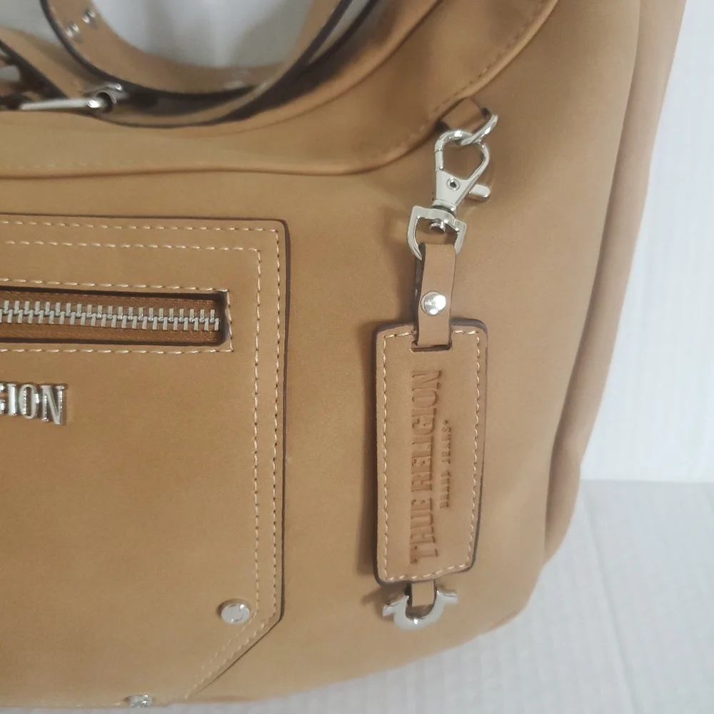True Religion Suede PU Hobo Crossbody Bag Tan Adjustable Strap Zip Top Y2k Urban - Picture 4 of 15